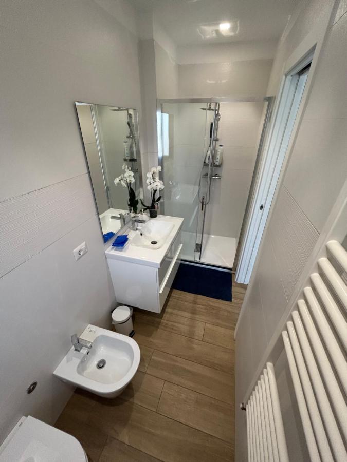 Central Modern Apartment Bari Kültér fotó