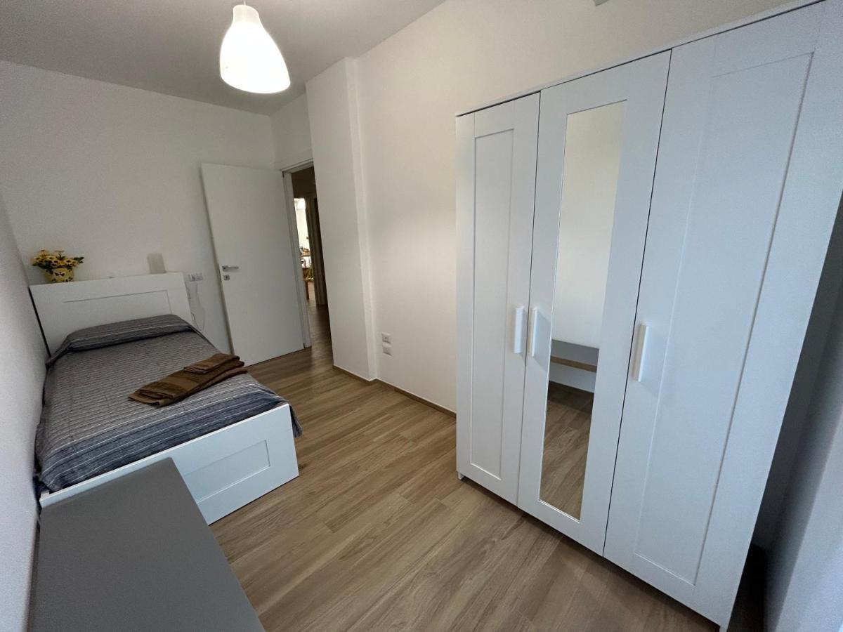 Central Modern Apartment Bari Kültér fotó