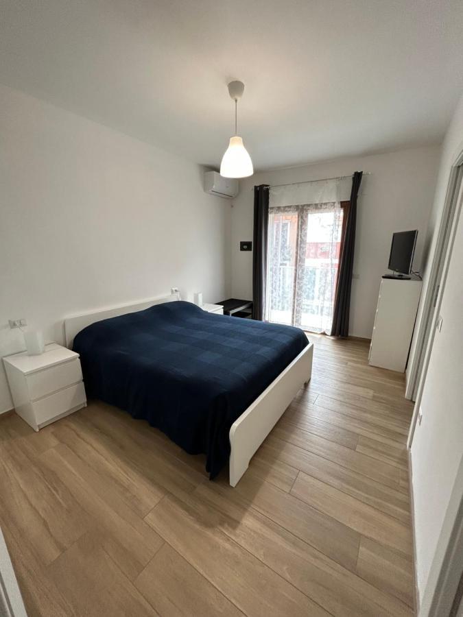 Central Modern Apartment Bari Kültér fotó